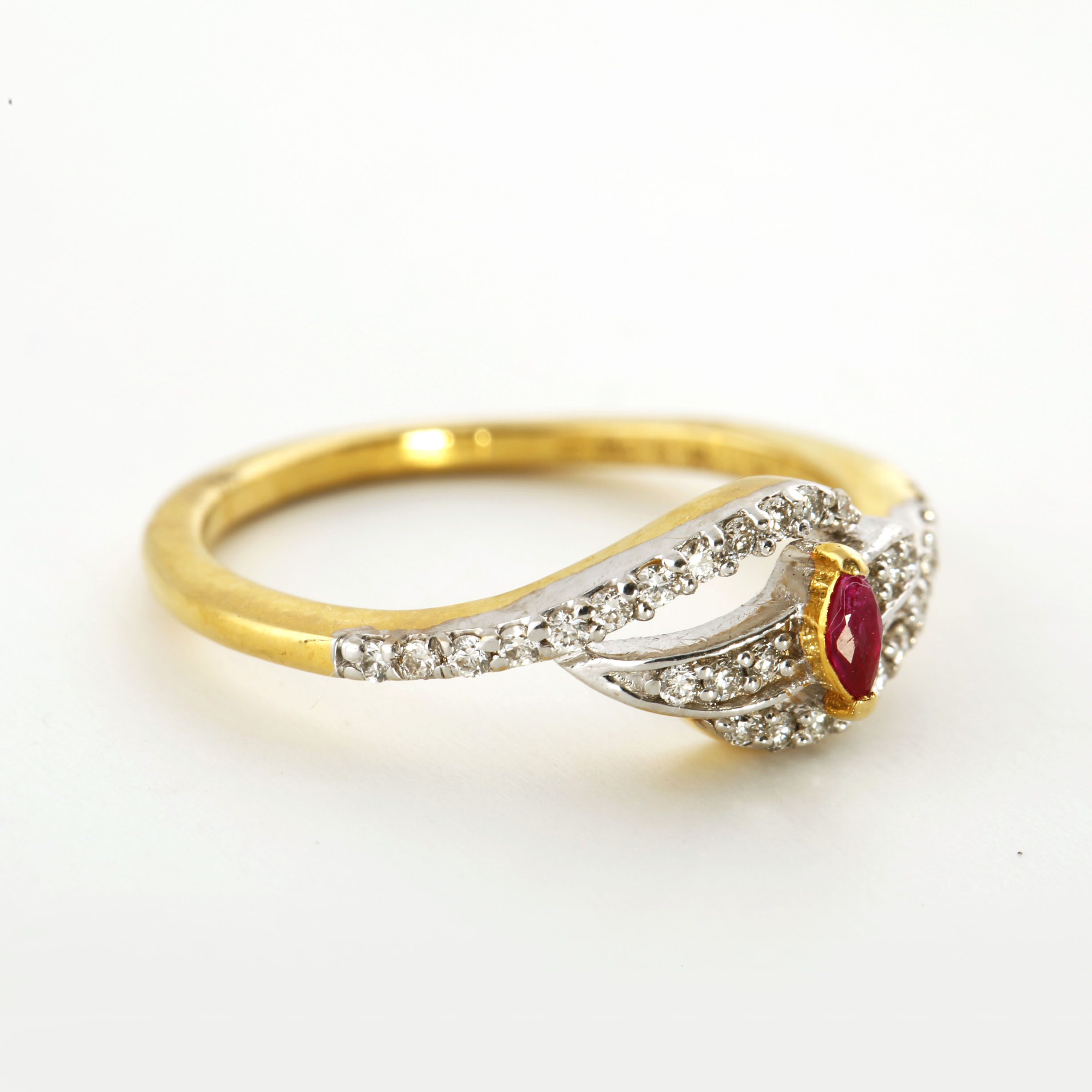 2.00ct Burma Pigeon Blood Ruby and Marquise Diamond Ring | Vintage engagement  rings, Gold rings fashion, Gold ring designs