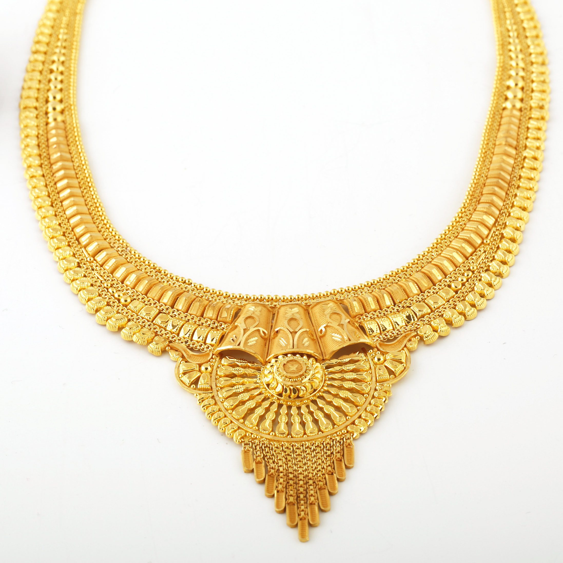Buy Latest Gold Necklace Designs For Ladies Online – Gehna Shop
