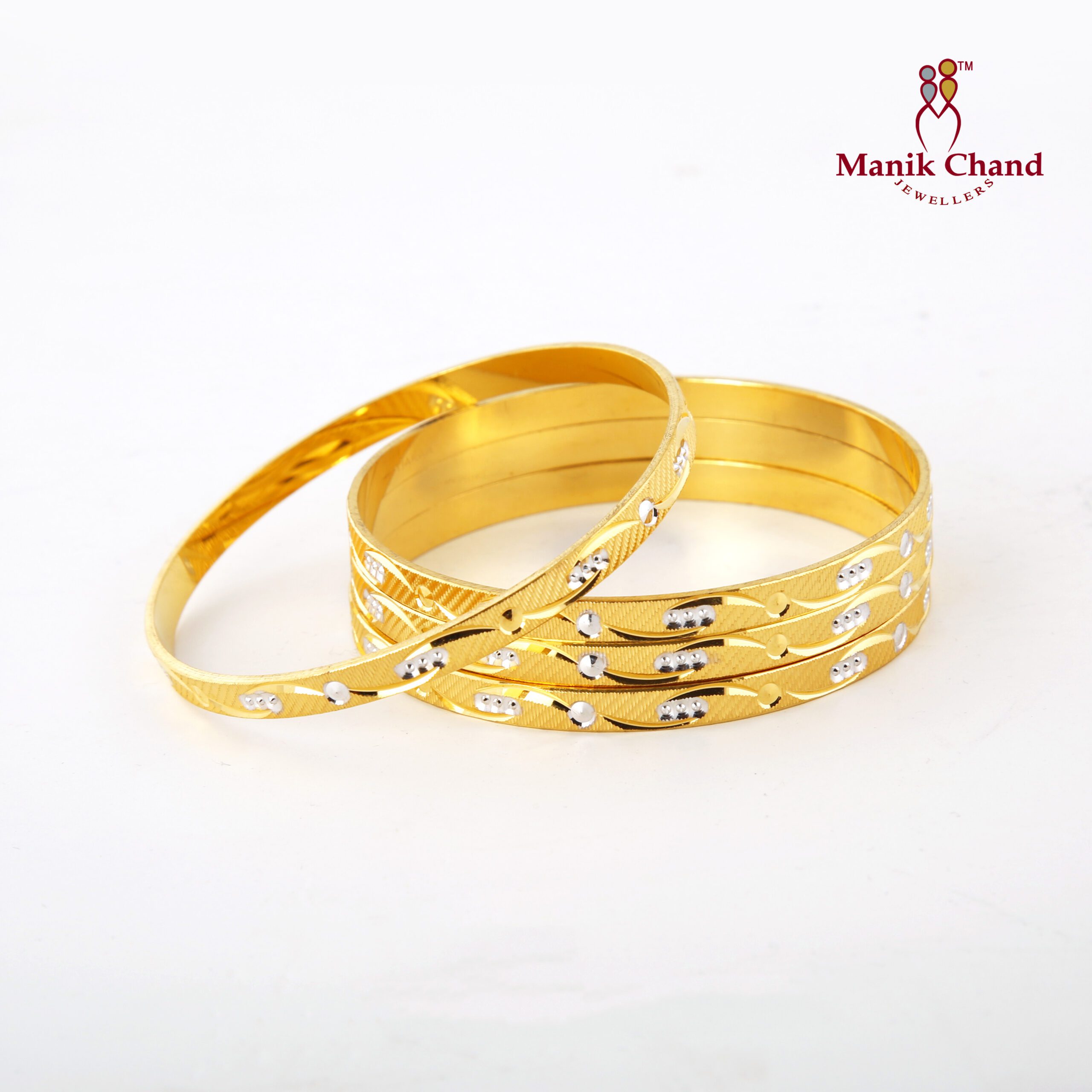Buy quality 916 Gold Zigzag Design Kadli Bangle in Ahmedabad